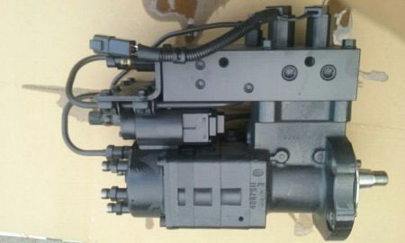 ТНВД ISCe 300-30 New Holland TG285, Huyndai R140W-7, R170W-7,  4076442, 4010173 восстановленный