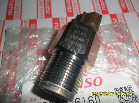 Датчик (сенсор) топливной рампы DENSO 499000-6160,  TOYOTA 2AD-FHV 89458-60010